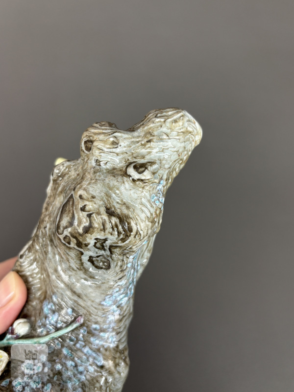 清乾隆 唐英制粉彩梅桩灵芝壁瓶 - 图10